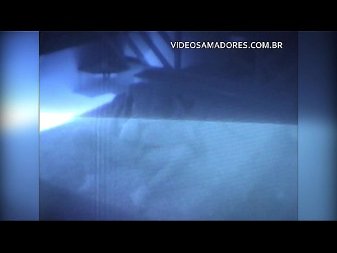 ❤️ U maritu filma a moglia chì scopa un vicinu è scopre chì hè un cornu ❤️ Pornu di qualità à co.sexygirlspics-com.ru